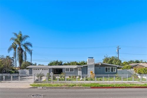 115 S Gilbert St, Anaheim, CA, 92804-2346 | Card Image