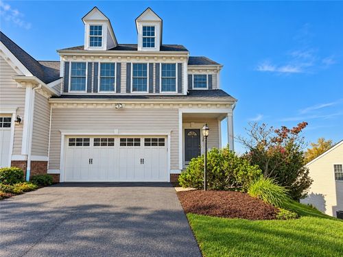 244 Estates Dr, Gibsonia, PA, 15044-9102 | Card Image