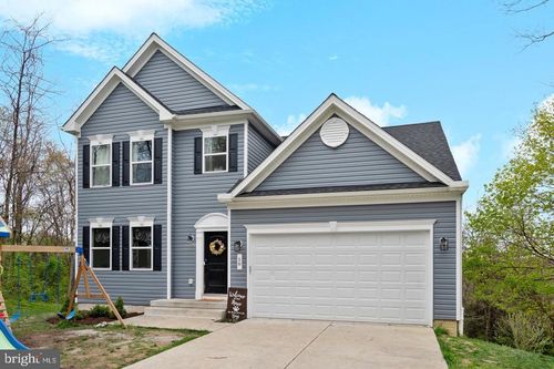 58 Glenna Dr, Delta, PA, 17314-9404 | Card Image