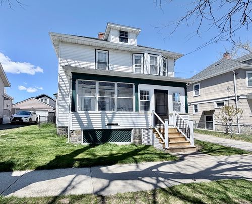 138 Davis St, Quincy, MA, 02170-2429 | Card Image