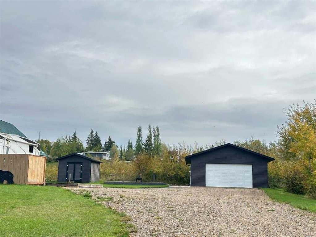 Land in Lac Des Iles 2