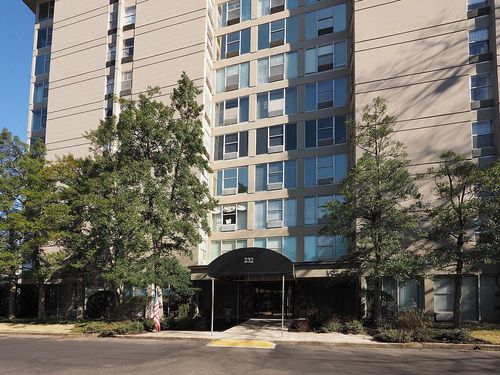 505-232 S Highland St, Memphis, TN, 38111-4533 | Card Image