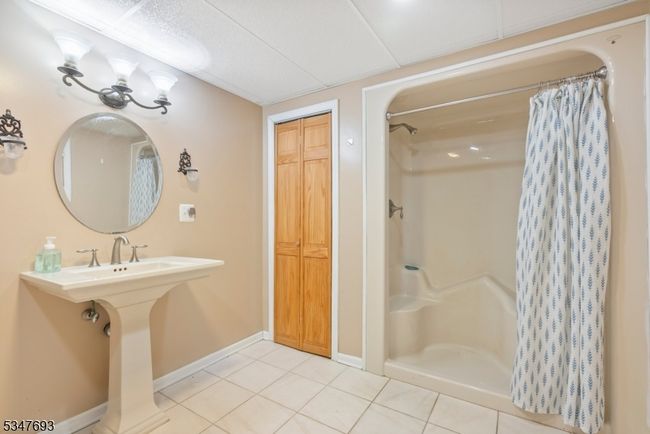 1 Schindler Ct, House other with 4 bedrooms, 3 bathrooms and null parking in Fredon Twp NJ | Image 35