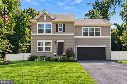 82 Woodside Dr, CHESAPEAKE CITY, MD, 21915-1530 | Card Image