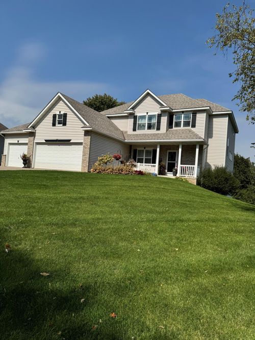 1404 Featherstone Rd, Hastings, MN, 55033-9557 | Card Image