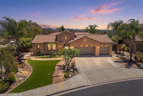 1943 James Gaynor, Fallbrook, CA, 92028 | Card Image