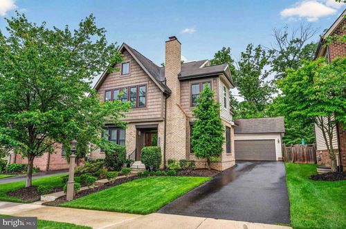 23259 April Mist Pl, BRAMBLETON, VA, 20148-5721 | Card Image