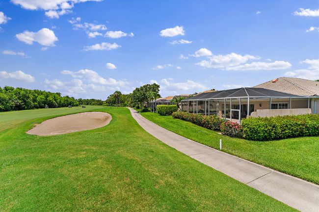 8485 Se Palm Hammock Ln, House other with 3 bedrooms, 3 bathrooms and null parking in Hobe Sound FL | Image 47