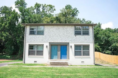 820 Beth Dr, Nashville, TN, 37206-1122 | Card Image