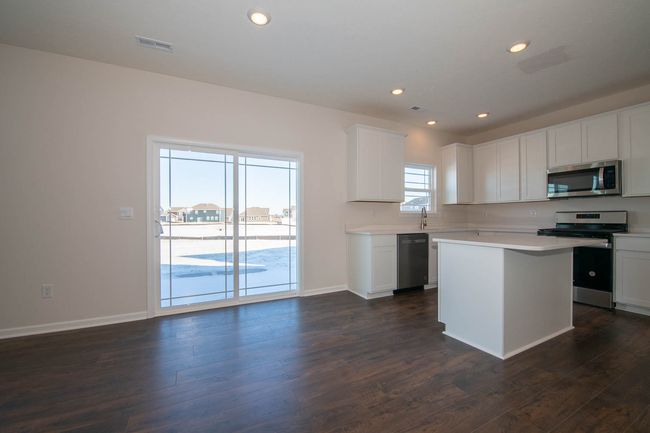 281 Walker Dr, House other with 4 bedrooms, 3 bathrooms and null parking in Whiteland IN | Image 9