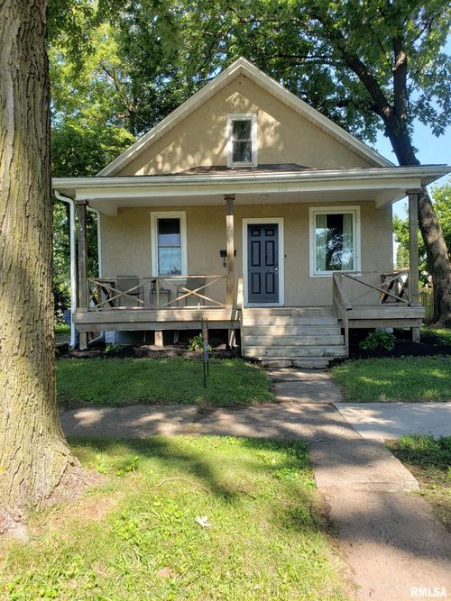 212 44th St, Moline, IL, 61265-1933 | Card Image
