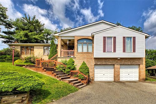 428 Simpson Howell Rd, Elizabeth, PA, 15037-2816 | Card Image