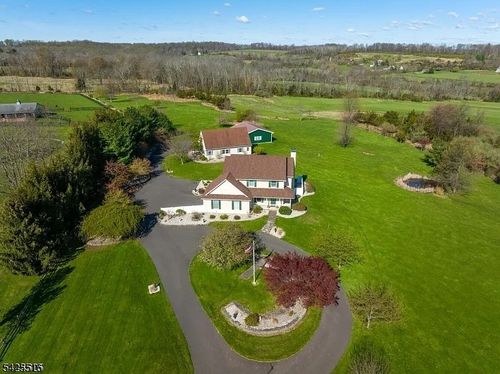 18 Linvale Rd, Ringoes, NJ, 08551-1410 | Card Image