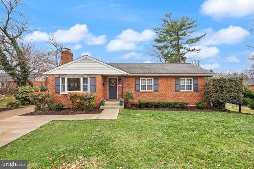 6235 Kilmer Ct, FALLS CHURCH, VA, 22044-1822 | Card Image