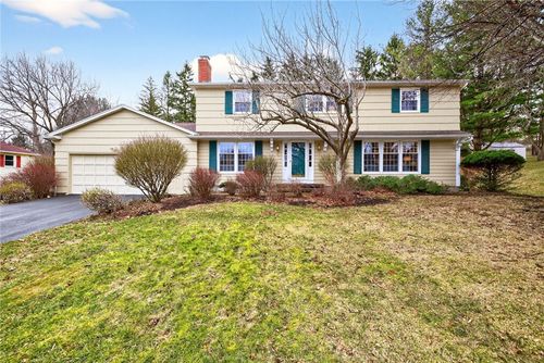 9 Sandpiper Ln, Pittsford, NY, 14534-2138 | Card Image