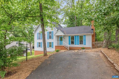 1092 Towne Ln, CHARLOTTESVILLE, VA, 22901-3172 | Card Image