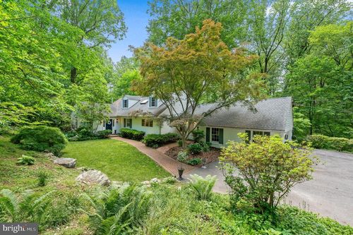 512 Worthington Rd, CHESTER SPRINGS, PA, 19425-2411 | Card Image
