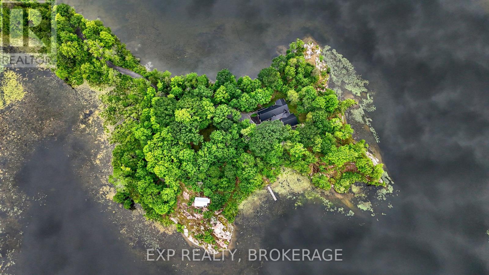 Residential in Frontenac (Frontenac South) 2