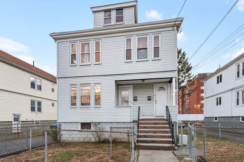 38 7th St, Medford, MA, 02155-5113 | Card Image