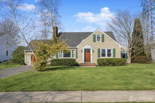 125 Garretson Cir, Milltown, NJ, 08850-1006 | Card Image