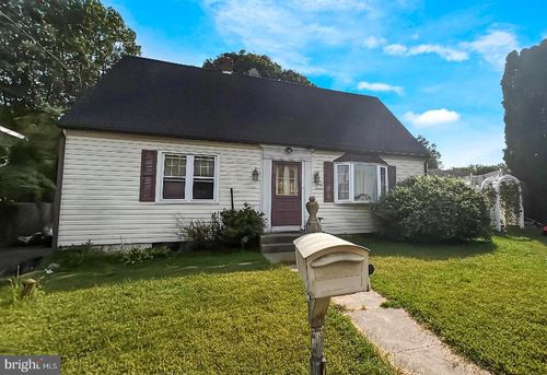 1237 Clayton Ave, Oakford, PA, 19053-3606 | Card Image