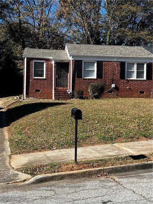 1777 Cahoon St Sw, Atlanta, GA, 30310-4717 | Card Image