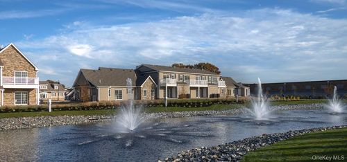 27-27 Sunlight Walk, Islip, NY, 11741 | Card Image