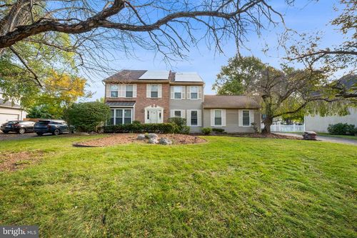 532 Heritage Oak Dr, YARDLEY, PA, 19067-5625 | Card Image