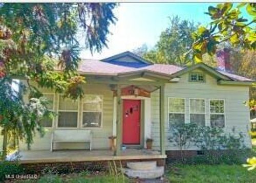 510 E Georgetown St, Crystal Springs, MS, 39059-2534 | Card Image