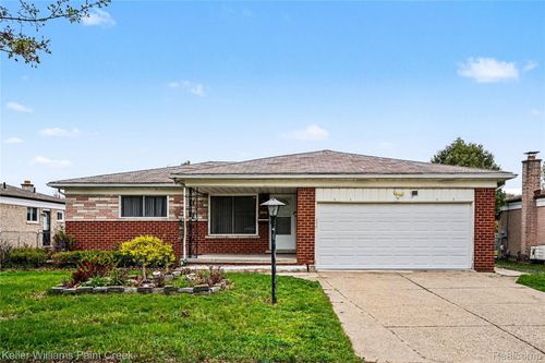 30016 Holly Ct, Warren, MI, 48092-1801 | Card Image