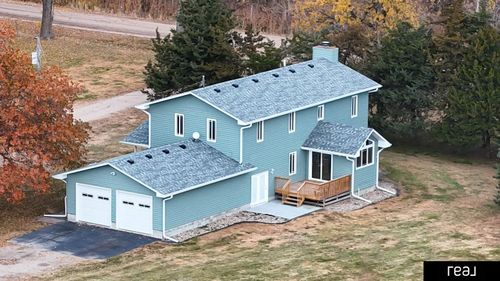 1763 County Rd S, Ames, NE, 68621-2105 | Card Image