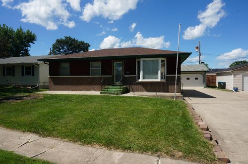 2614 19th Ave N, Fort Dodge, IA, 50501-7817 | Card Image