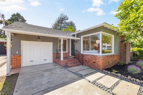 619 Ashbury Ave, El Cerrito, CA, 94530-3222 | Card Image