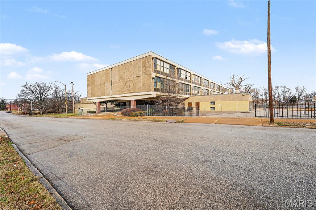 Commercial Sale in St Louis 3