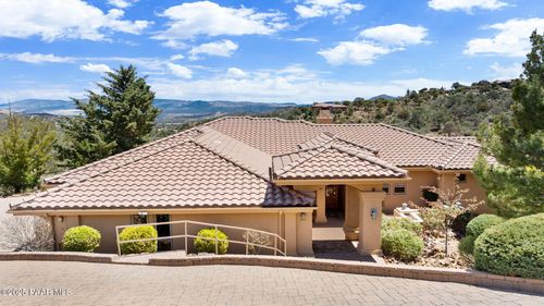 674 W Lee Blvd, Prescott, AZ, 86303-6753 | Card Image