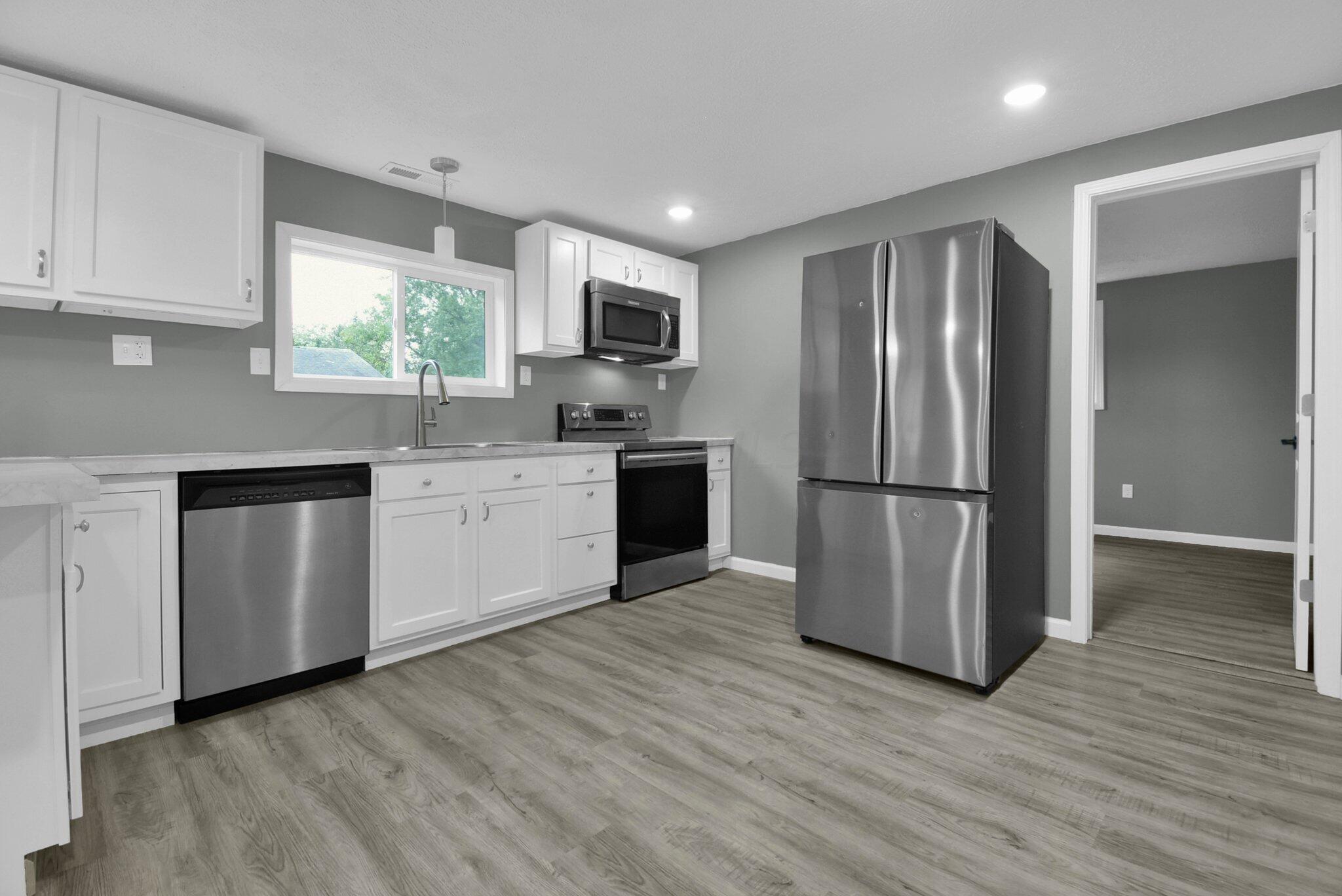 Franconia Ave, Marion, OH 43302