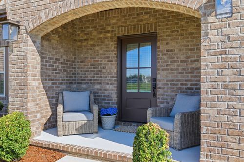 659 Swanston Ln, Gallatin, TN, 37066-2852 | Card Image