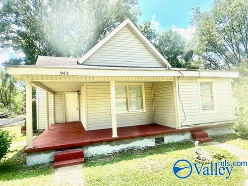 943 Cedar St Sw, Decatur, AL, 35601-5746 | Card Image