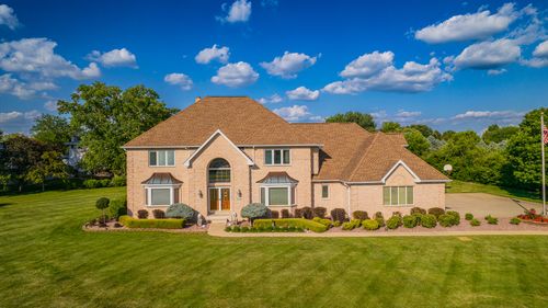 284 Barrington Ln, Bourbonnais, IL, 60914-1670 | Card Image