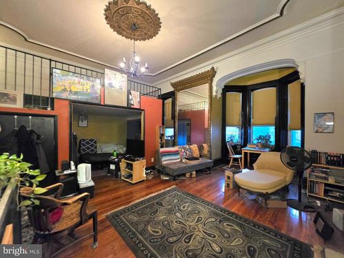 apt-2f-1210 S Broad St, PHILADELPHIA, PA, 19146-3152 | Card Image