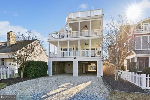 112 Maplewood St, BETHANY BEACH, DE, 19930 | Card Image