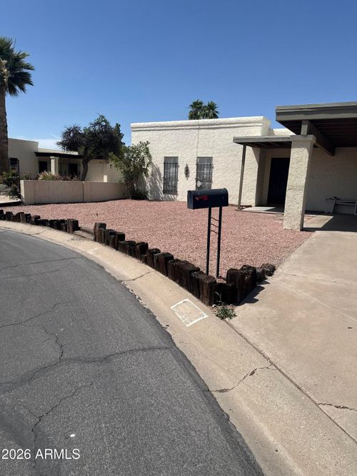 3212 W Clinton Street, Phoenix, AZ, 85029 | Card Image