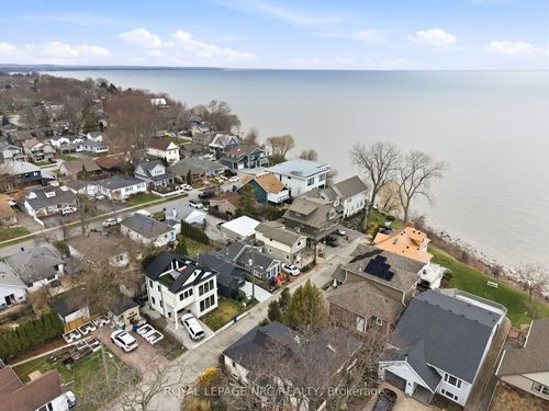 17 Considine Ave, Saint Catharines, ON, L2N5K1 | Card Image
