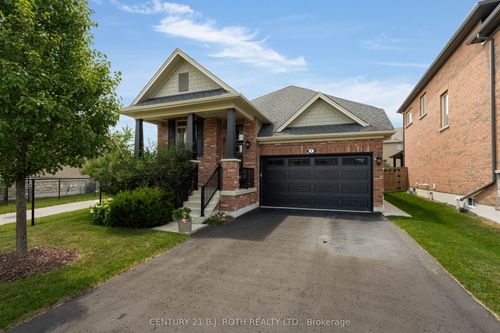 7 Cameron St, Springwater, ON, L9X0S6 | Card Image