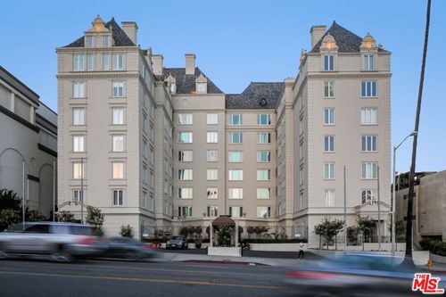 unit-68-1424 N Crescent Heights Blvd, West Hollywood, CA, 90046-3802 | Card Image