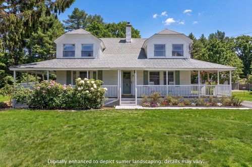 69 County Rd, Bourne, MA, 02532-3712 | Card Image