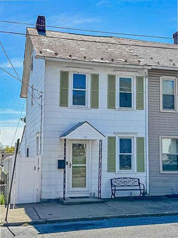 3rd St, Catasauqua, PA 18032