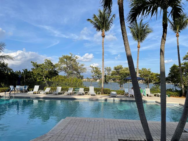 APT-305 - 1200 Scotia Dr, Condo with 2 bedrooms, 1 bathrooms and null parking in Hypoluxo FL | Image 57