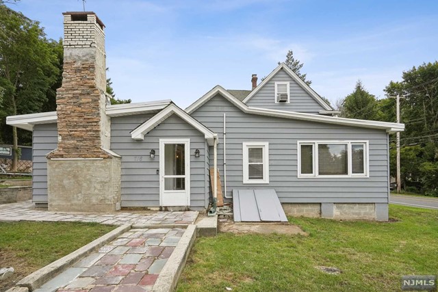 Glen Rd, Sparta, NJ 07871