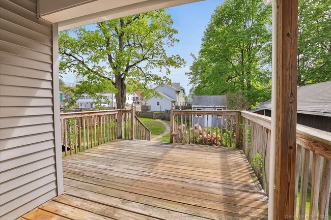 73 Foster St, Home with 6 bedrooms, 4 bathrooms and 6 parking in Manchester CT | Image 31